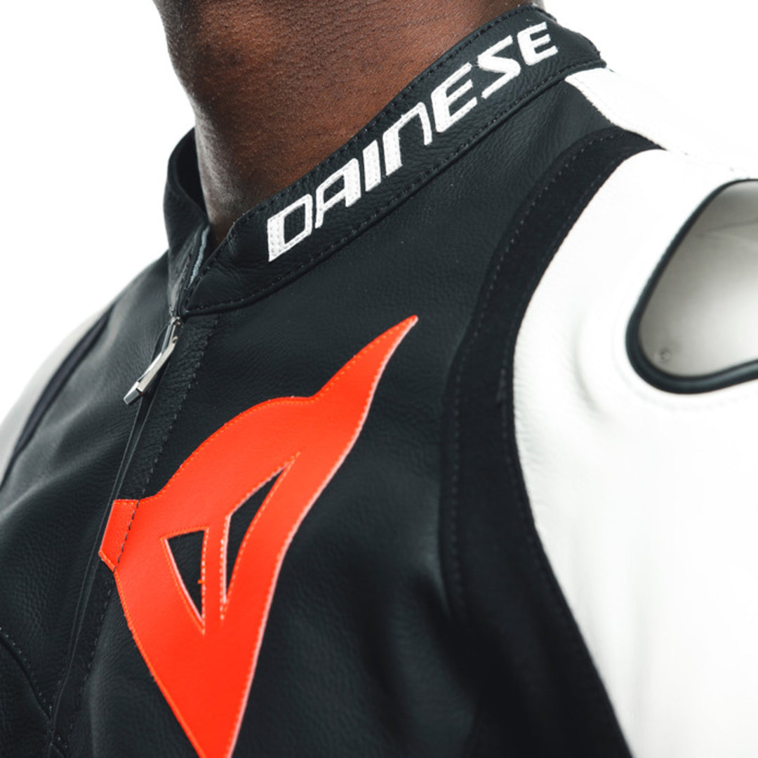 Giacca Daiense in pelle Sportiva - Nera, bianca,